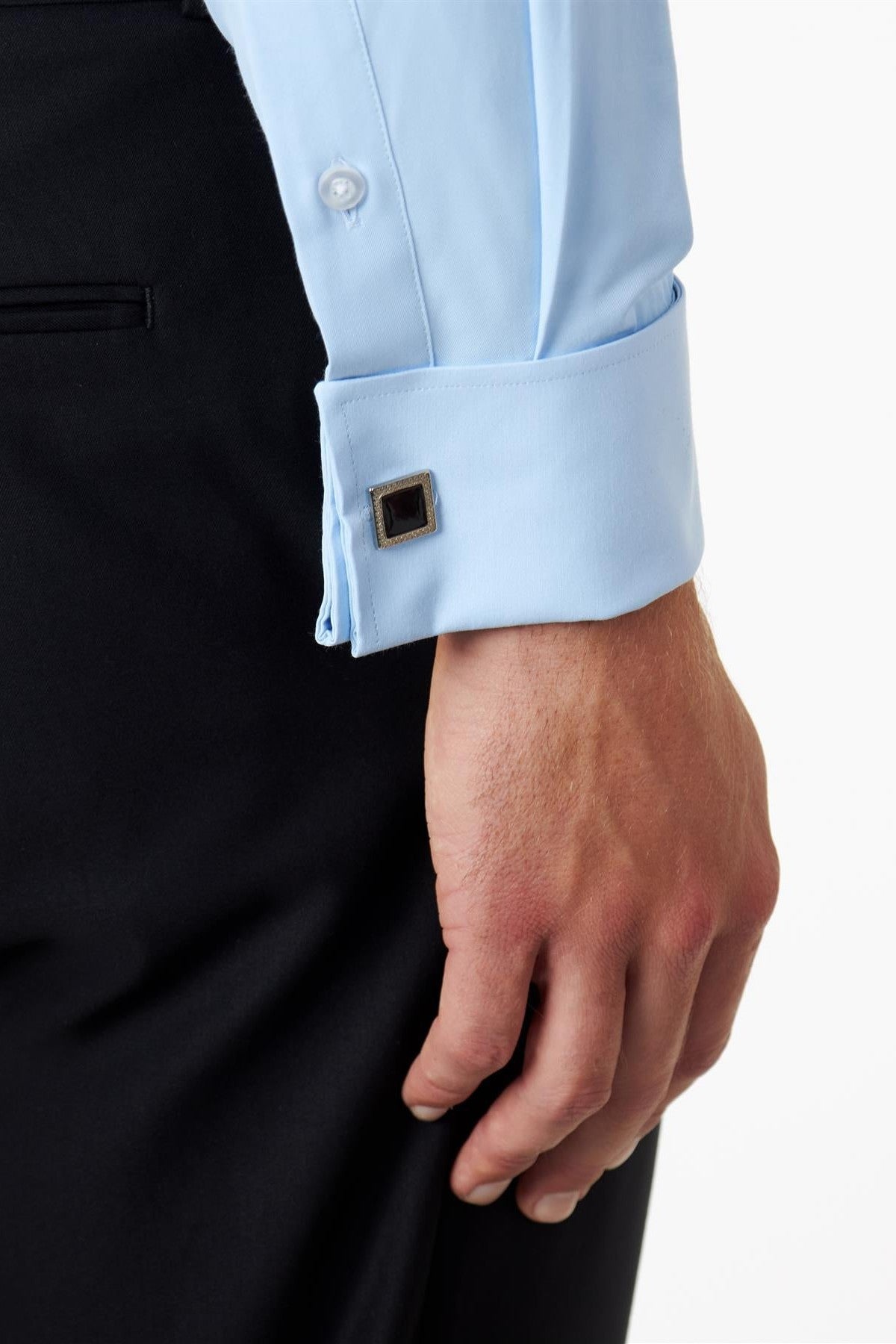 CLASSIC BLUE DOUBLE CUFF TAILORED FIT SHIRT