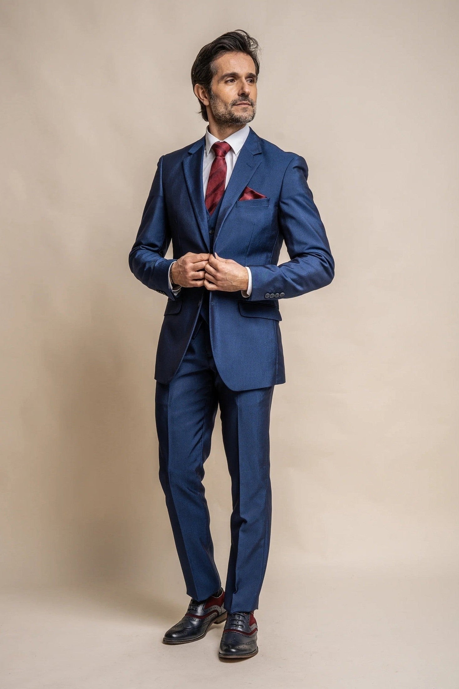MENS FORD NAVY REGULAR THREE PIECE SUIT CAVANI