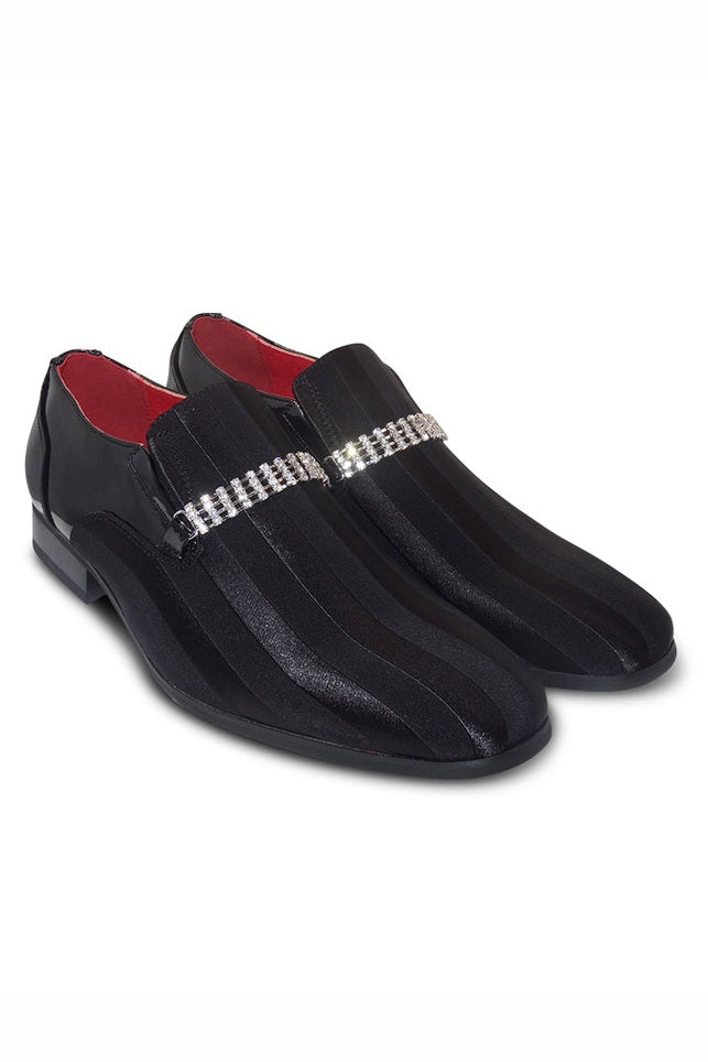 BLACK TEXTURED LOAFERS WITH DIAMOND STRAP