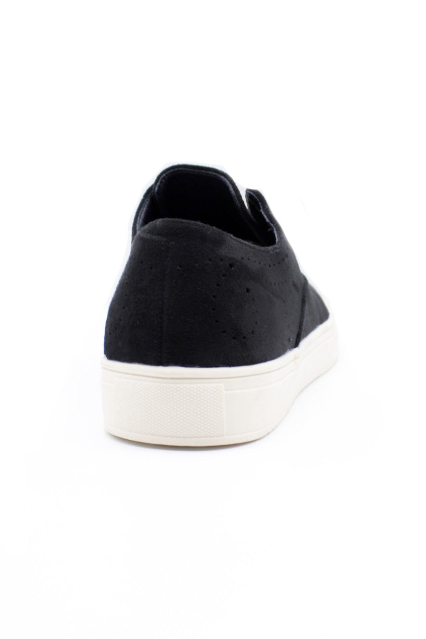 Mens Black Suede Sports Sneaker Brogue Details
