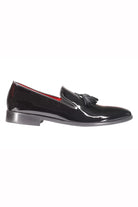SHINY LEATHER TASSEL LOAFER IN BLACK