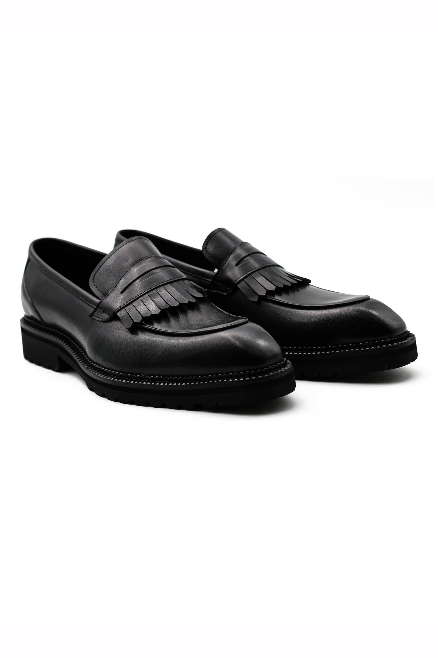BLACK LEATHER PENNY LOAFERS WITH FRINGE