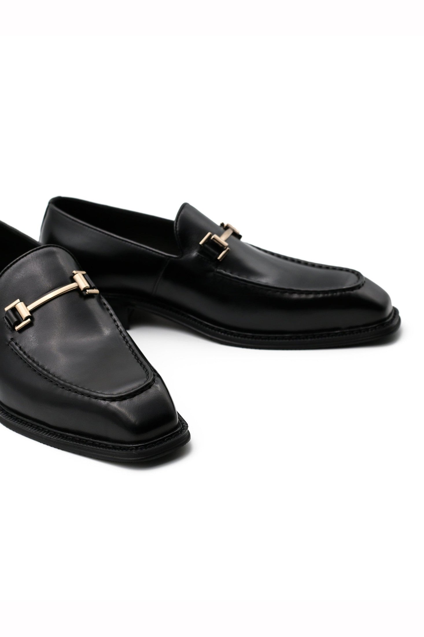 BLACK POLISHED LEATHER SNAFFLE BIT DRESS LOAFERS