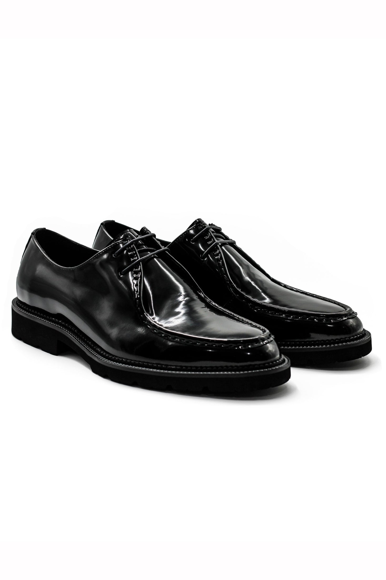 Mens Classic Derby Shoes in Black Patent Leather
