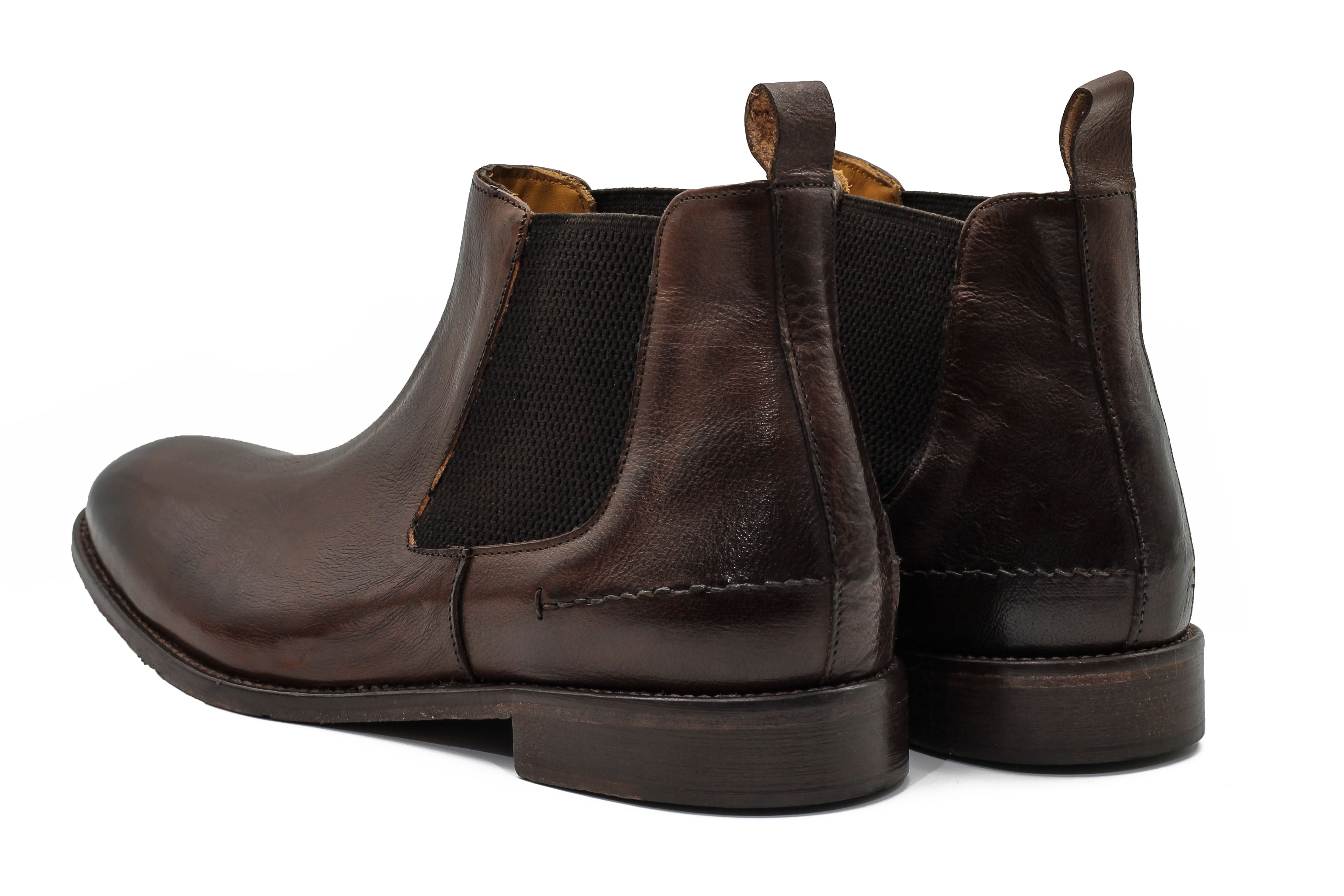 POLISHED BROWN ITALIAN LEATHER CHELSEA BOOTS
