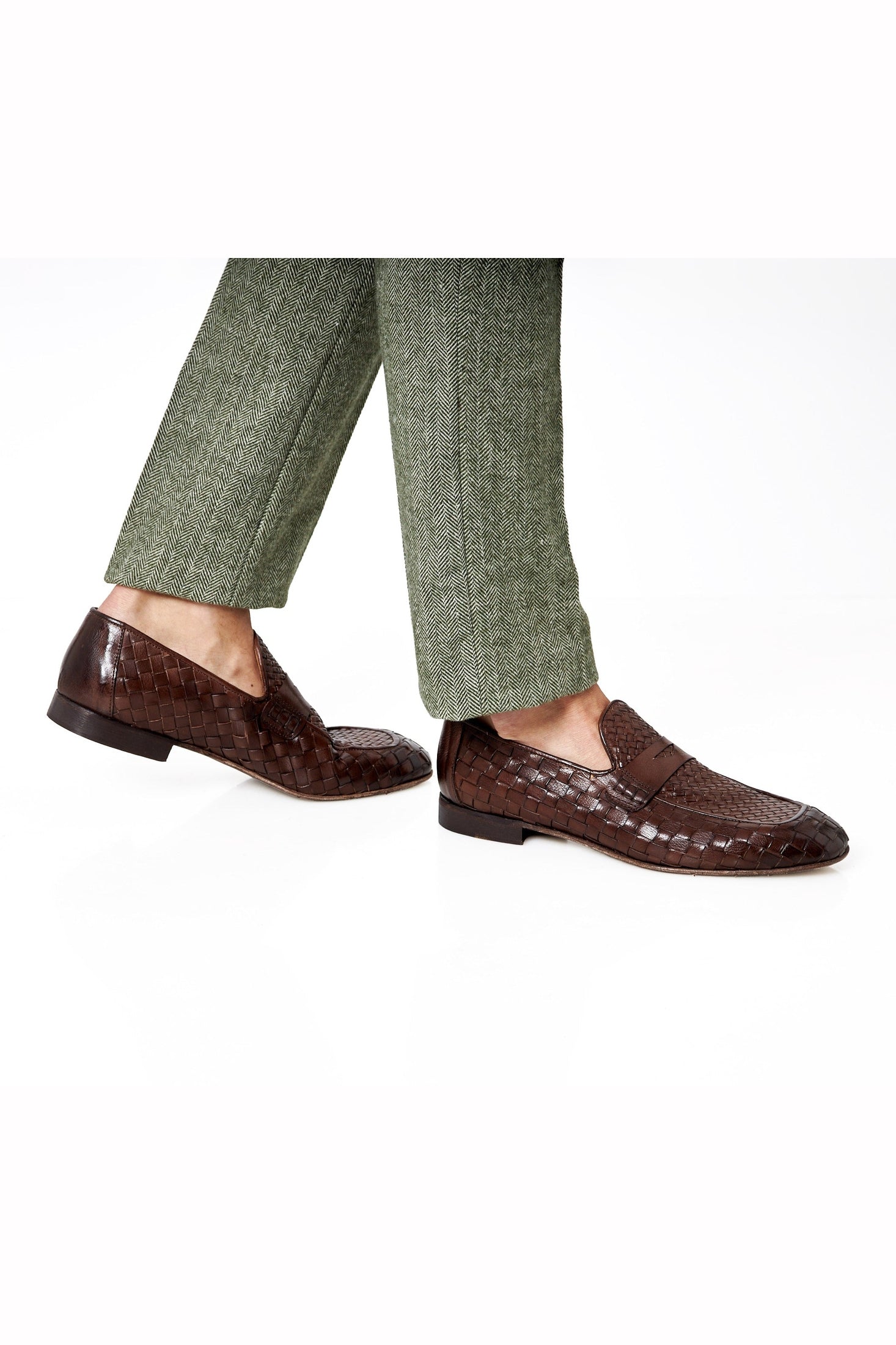 ROME – BROWN WOVEN PENNY LOAFER
