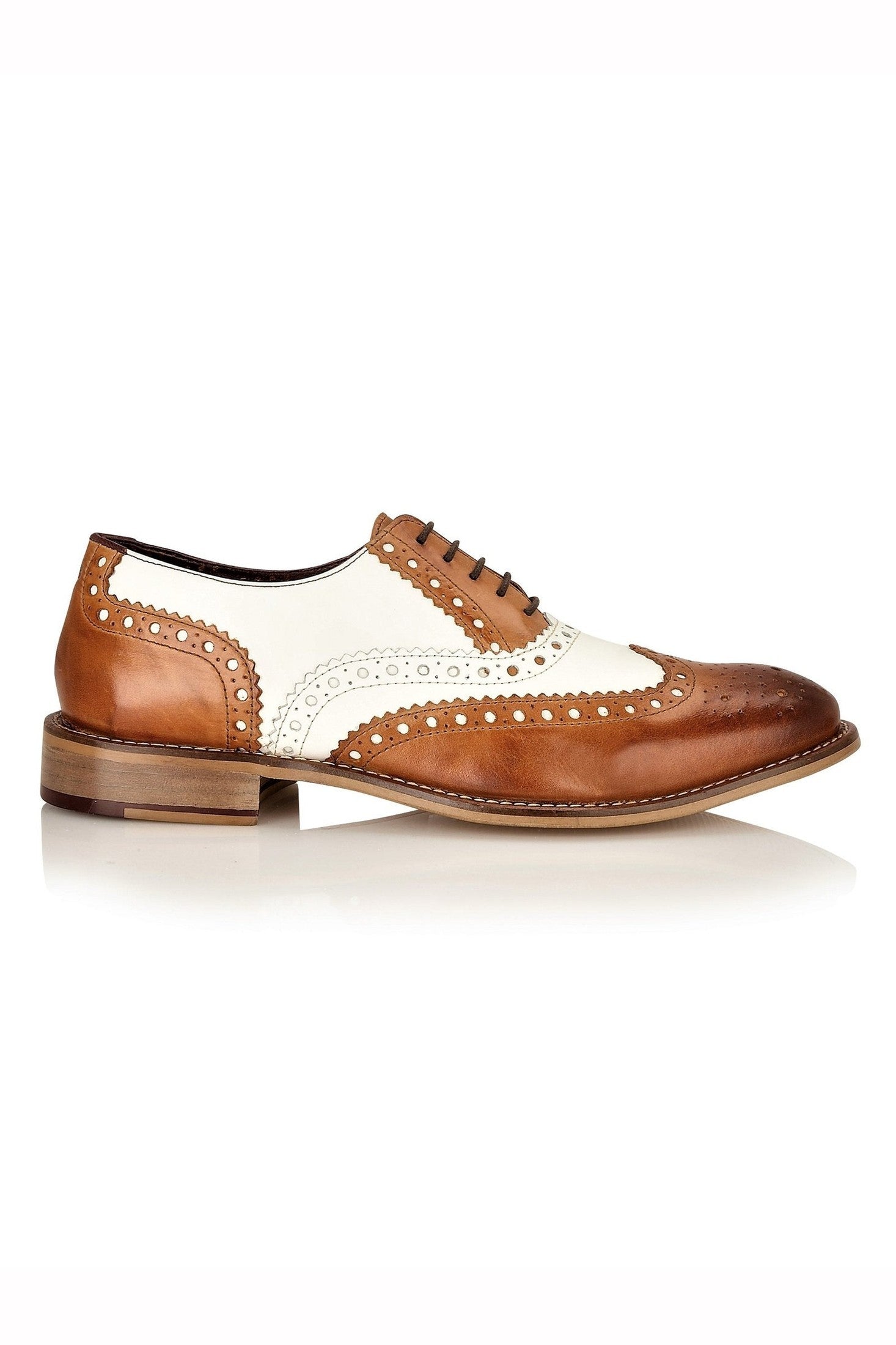 TWO TONE OXFORD BROGUES – TAN & WHITE