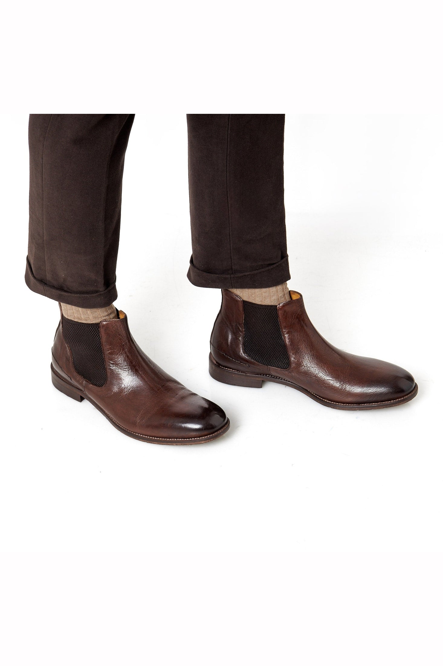 POLISHED BROWN ITALIAN LEATHER CHELSEA BOOTS