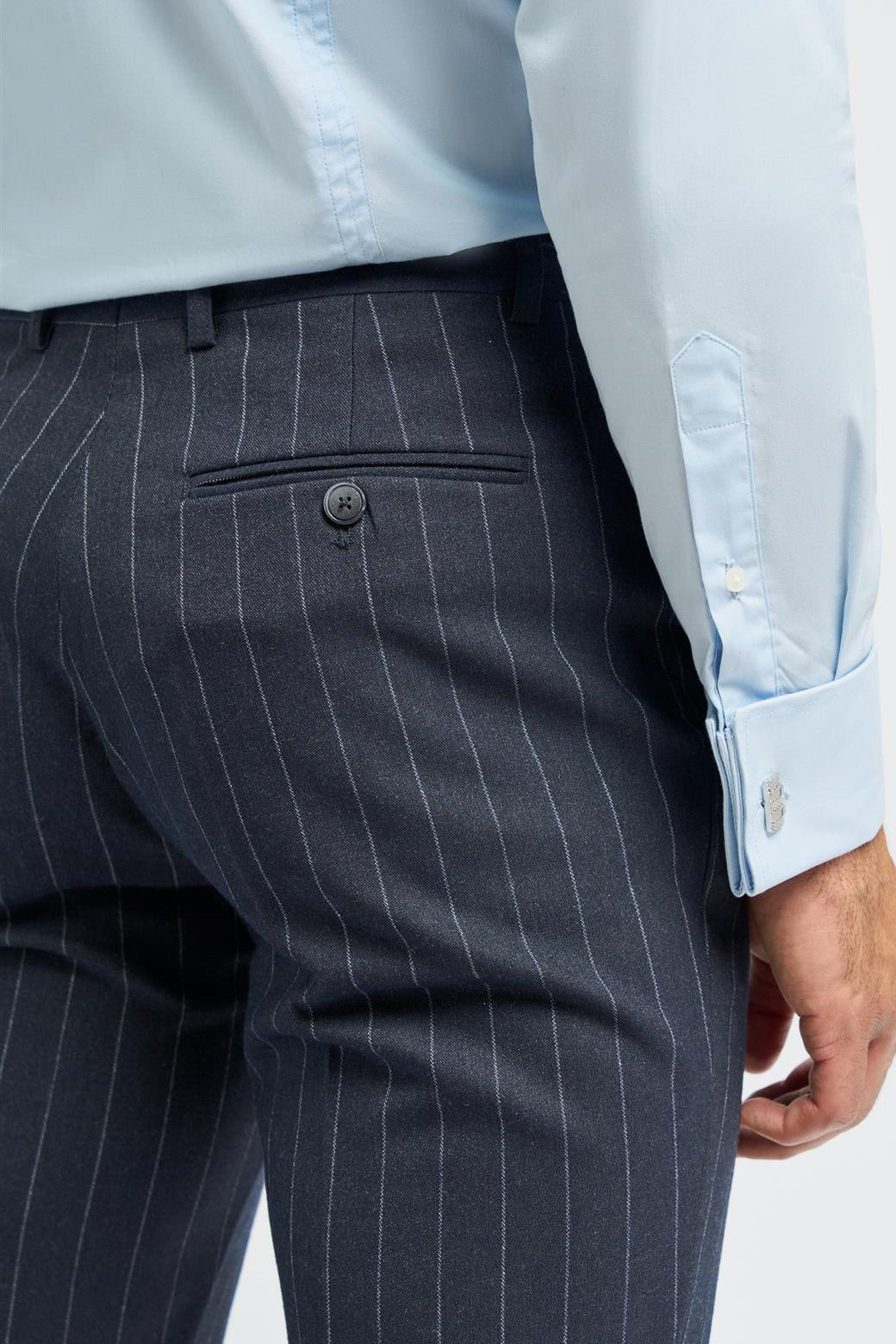 INVINCIBLE – NAVY 3 PIECE PINSTRIPE SUIT TAILORED FIT CAVANI