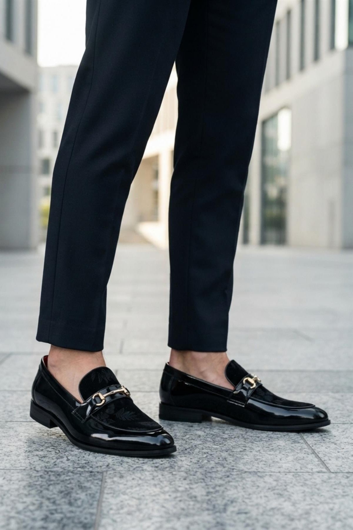 Men's Black Floral Velvet Patent Snaffle Dress Loafers Sartorial Shoes